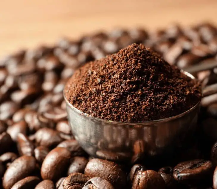 Coffee Grounds a Helpful or Harmful Additive to Pepper Plants? The