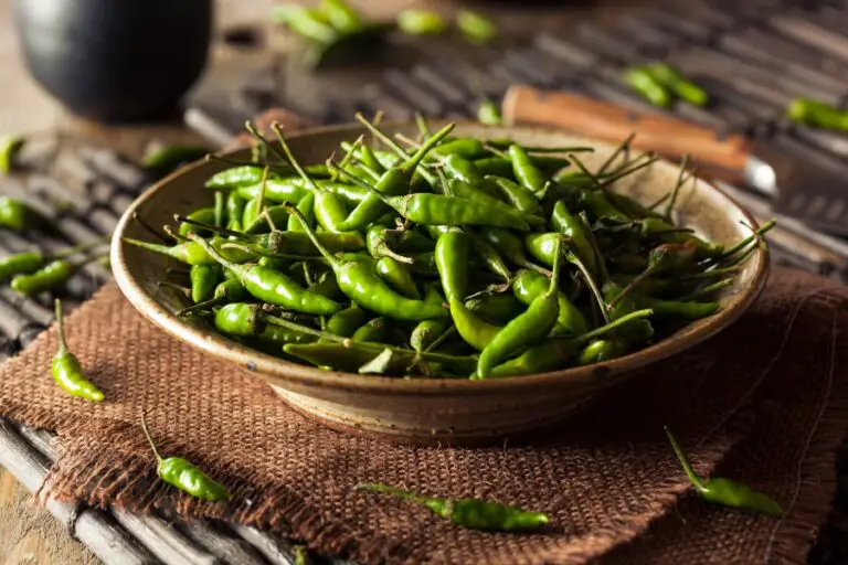 Thai Chili Pepper Guide Colors, Uses, Origins, and More The Spicy Trio